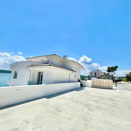 Ξενοδοχείο με διαμερίσματα Casa De Oro Lujo Σωζόπολη
