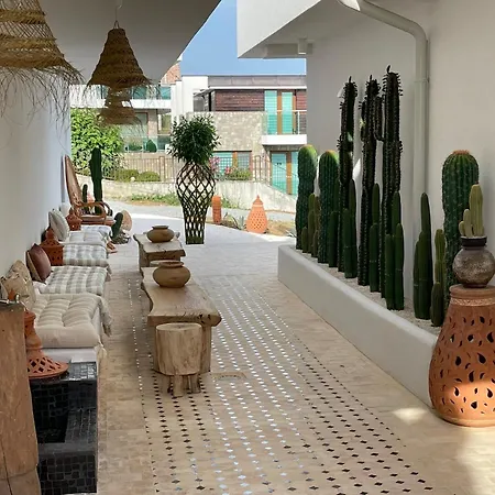 Casa De Oro Lujo Ξενοδοχείο με διαμερίσματα Σωζόπολη