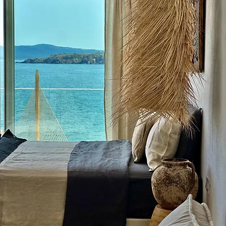 Casa De Oro Lujo Aparthotel 4*