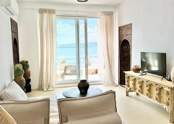 Aparthotel Casa De Oro Lujo