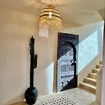 Casa De Oro Lujo شقة فندقية 4*