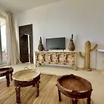 Casa De Oro Lujo شقة فندقية سوزوبول