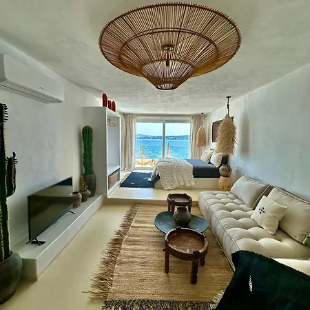 Casa De Oro Lujo アパートホテル