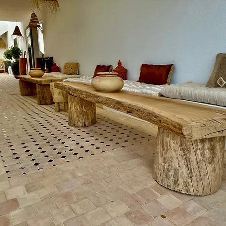 Casa De Oro Lujo Aparthotel 4*